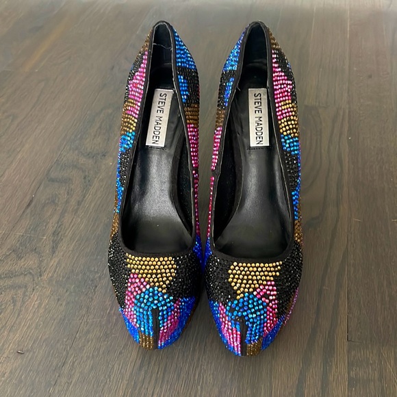 Steve Madden Platform Pumps - Picture 2 of 6